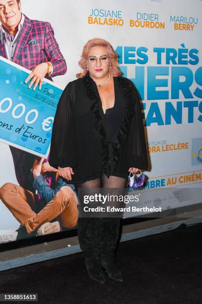 Marilou Berry attends the "Mes Tres Chers Enfants" premiere at UGC Cine Cite Bercy on December 13, 2021 in Paris, France.