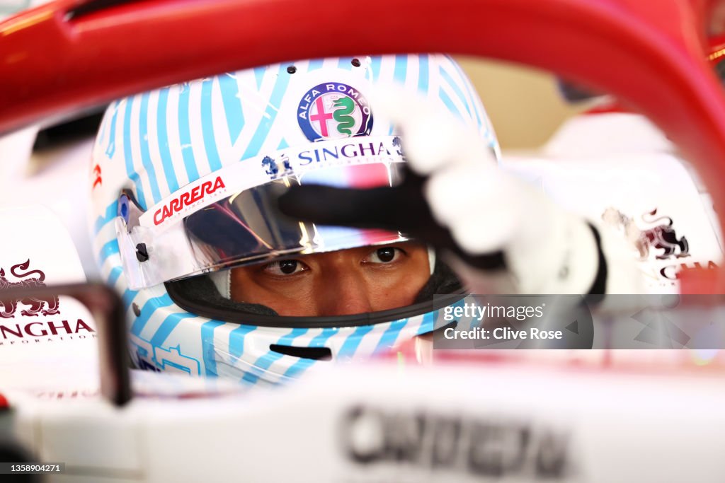Formula 1 Testing in Abu Dhabi - Day One