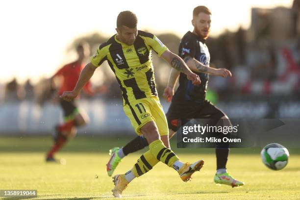 Jaushua Sotirio of the Phoenix shoots and scores a goal during the FFA Cup round of 16 match between Avondale FC and the Wellington Phoenix at ABD...