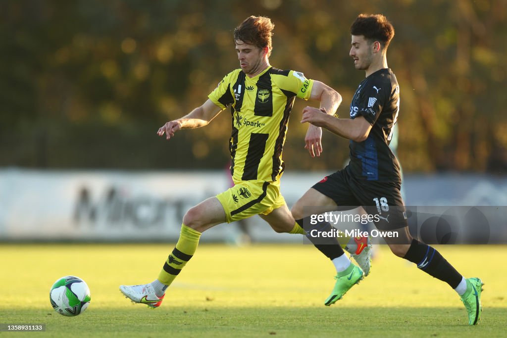 FFA Cup Rd of 16 - Avondale FC v Wellington Phoenix