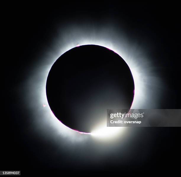 solar eclipse diamond ring - halo stock pictures, royalty-free photos & images