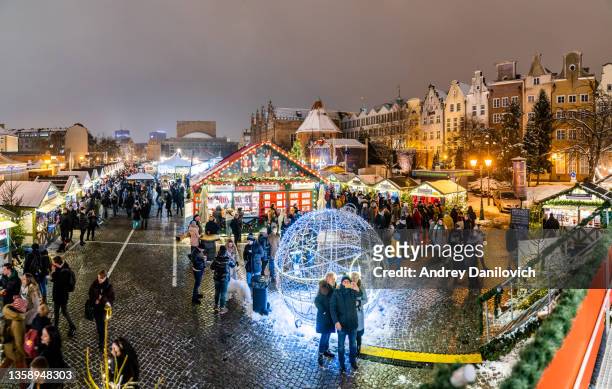 christmas market in gdansk (jarmark bożonarodzeniowy). - gdansk stock pictures, royalty-free photos & images
