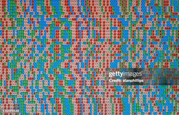 unaligned dna-sequenzen werden auf einem lcd-bildschirm - genomics stock-fotos und bilder