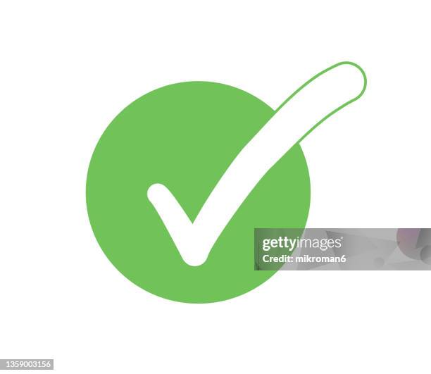 illustration of a tick or an x indicating right and wrong - checkmark stockfoto's en -beelden