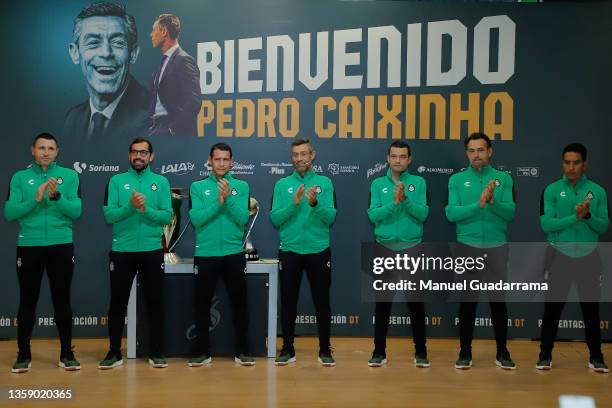 Pedro Caixinha newly appointed coach of Santos Laguna poses with his coaching staff during his unveiling of the new coach of Santos Laguna at Corona...