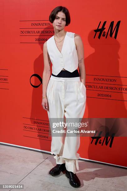 Model Alba Galocha attends H&M Innovation Circular Design Story photocall on December 14, 2021 in Madrid, Spain.