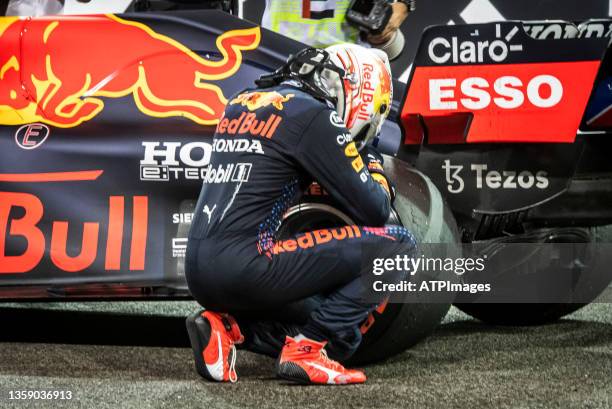 Podium Max Verstappen, NDL, Red Bull Racing, celebration during the Grand Prix Formula 1 of Abu Dhabi, at Yas Marina Circuit on December 12, 2021 in...