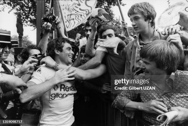 Bernard Hinault remporte le 75ème Tour de France à Paris le 22 juillet 1978