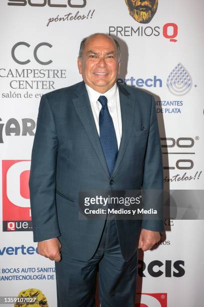 Luis Antonio Pérez poses for photos on the red carpet during the Q Awards by Q magazine at Teatro Centenario Coyoacan on December 14, 2021 in Mexico...