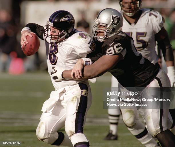 68 Raiders Darrell Russell Photos & High Res Pictures - Getty Images