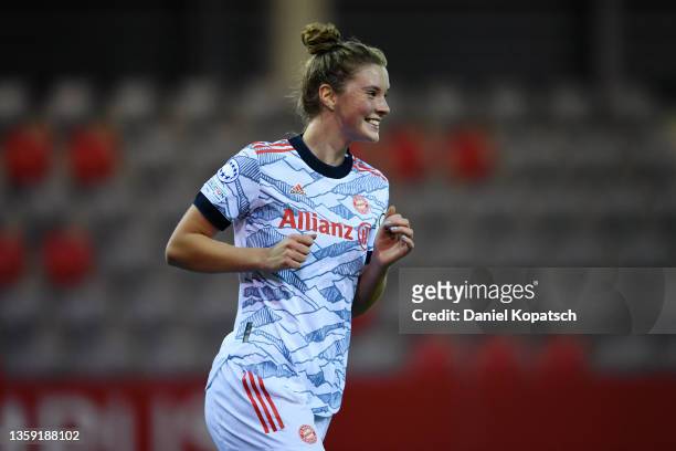 Karolina Lea Vilhjalmsdottir of FC Bayern Muenchen celebrates after scoring their team's first goal during the UEFA Women's Champions League group D...