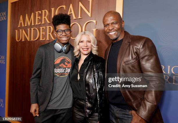 Isaiah Crews, Rebecca Crews, and Terry Crews attend the Los Angeles premiere of Lionsgate's "American Underdog" at TCL Chinese Theatre on December...
