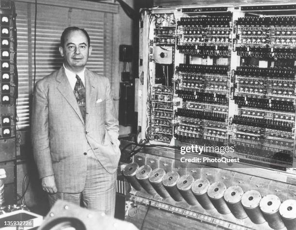 1945 Computer 1945 Computer Photos and Premium High Res Pictures - Getty Images