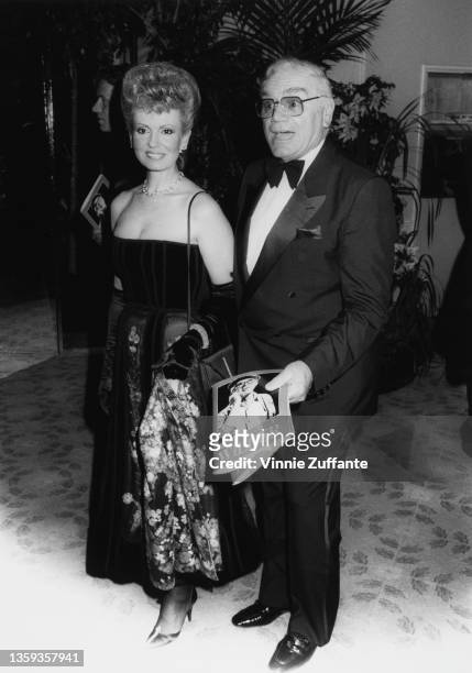 Norwegian-born American businesswoman Tova Borgnine and her husband, American actor Ernest Borgnine attend the American Film Institute Lifetime...