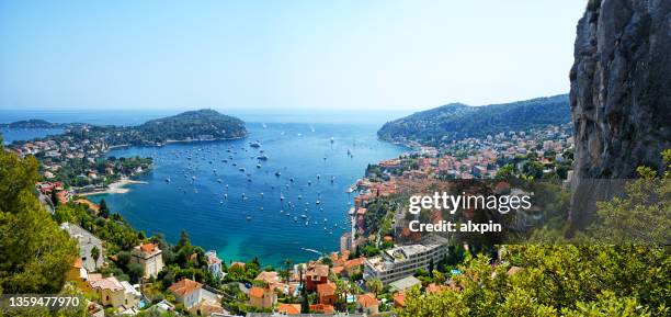 harbour at villefranche-sur-mer - alpes maritimes stock pictures, royalty-free photos & images