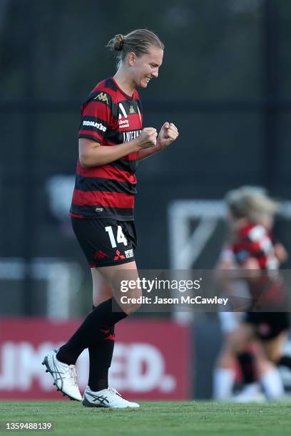 Clare Hunt of the Wanderers celebrates the goal of Ashlie Crofts of the Wanderers during the round three A-League Womens match between Western Sydney...