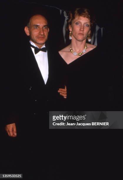 Ben Kingsley et Alison Sutcliffe au Festival de Cannes, le 8 mai 1985.
