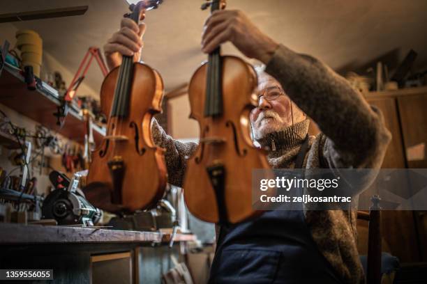 Making A Violin Photos and Premium High Res Pictures - Getty Images
