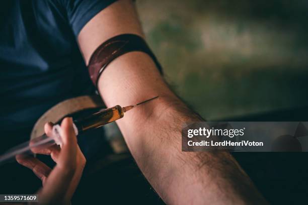 heroin user - horse doping stock pictures, royalty-free photos & images