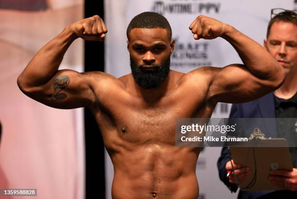 Tyron Tyron Woodley Posed Photos and Premium High Res Pictures - Getty Images
