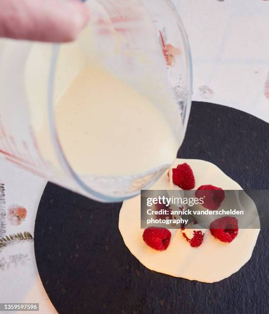 vanilla crème anglaise and raspberries - jug of custard stock pictures, royalty-free photos & images