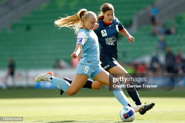 Holly McNamara of Melbourne City kicks the ball during the round three A-League Womens match between Melbourne City and Adelaide United at AAMI Park,...