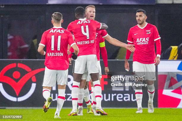 Dani de Wit of AZ celebrates after scoring his sides first goal with Jesper Karlsson of AZ, Bruno Martins Indi of AZ and Vangelis Pavlidis of AZ...