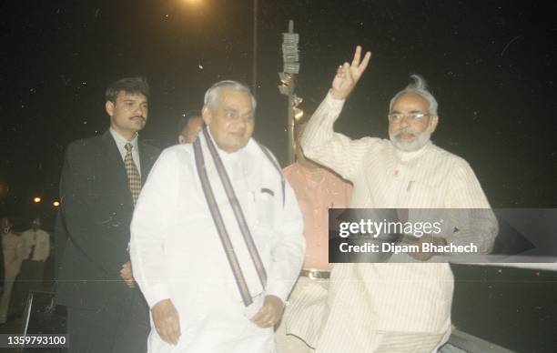 Atal Bihari Vajpayee, Prime Minister of India, with Narendra Modi, Chief Minister of Gujarat, at Ellis Bridge Ahmedabad Gujarat to observe water flow...