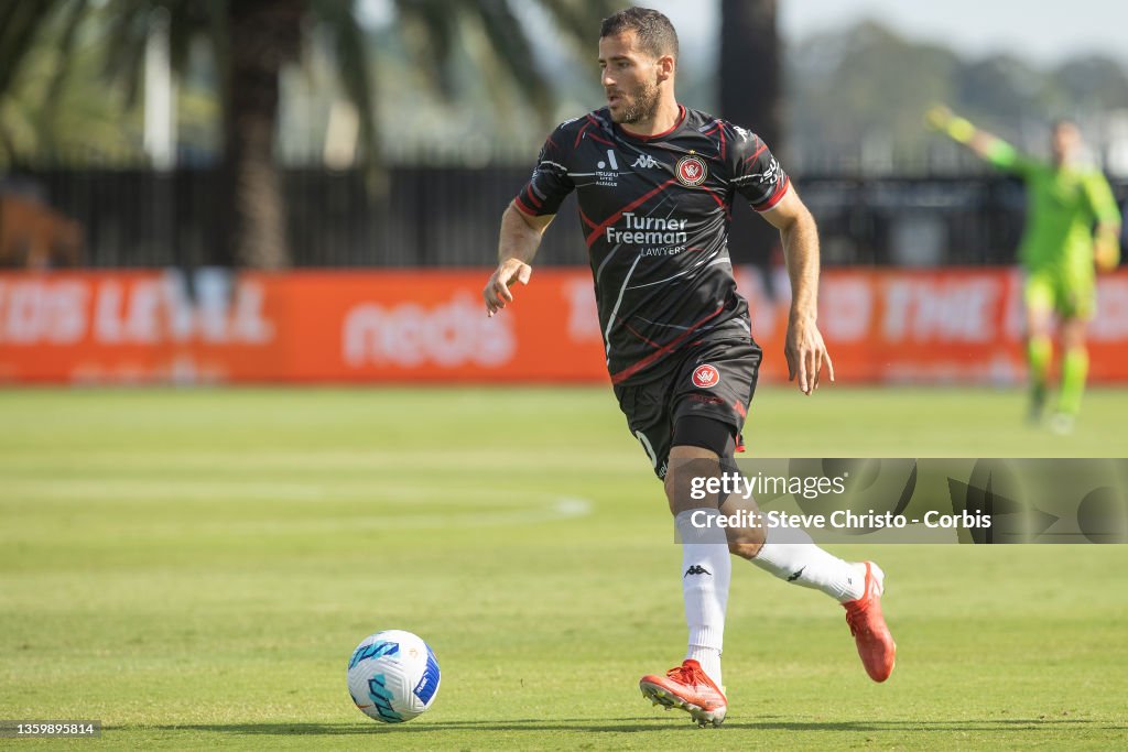 A-League Mens Rd 5 - Central Coast Mariners  v Western Sydney Wanderers FC