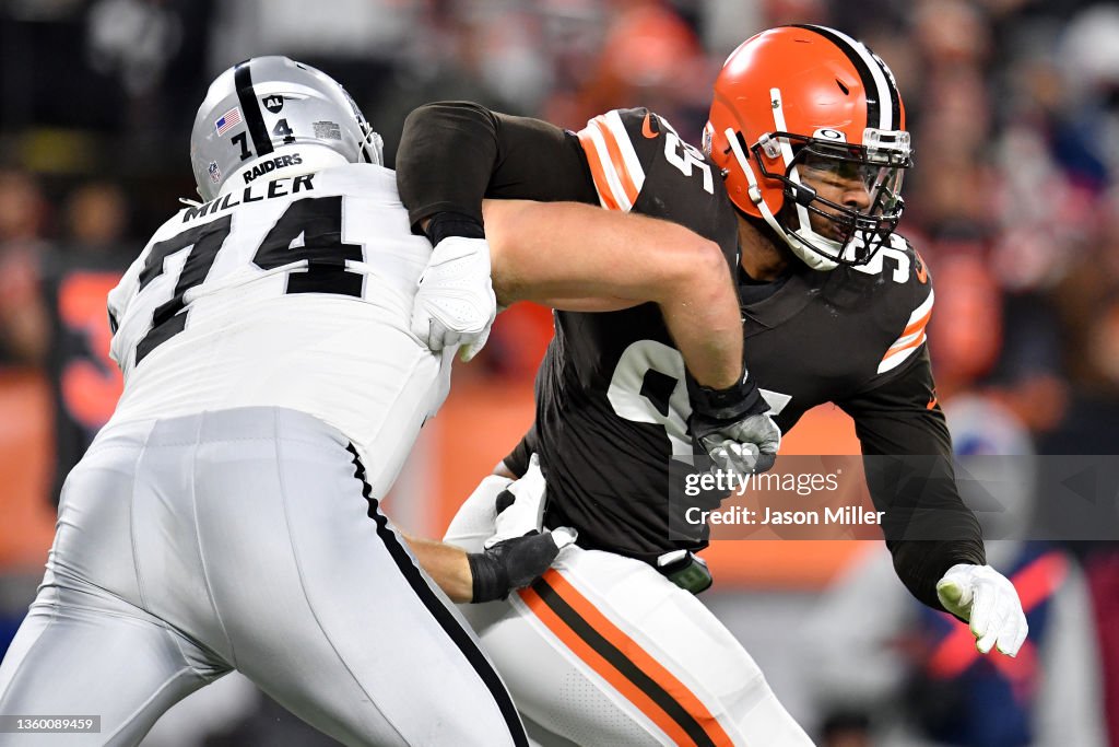 Las Vegas Raiders v Cleveland Browns