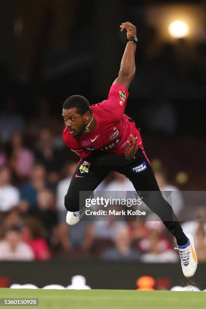 Chris Jordan of the Sixers bowls during the Men's Big Bash League match between the Sixers and the Strikers at Sydney Cricket Ground, on December 21...