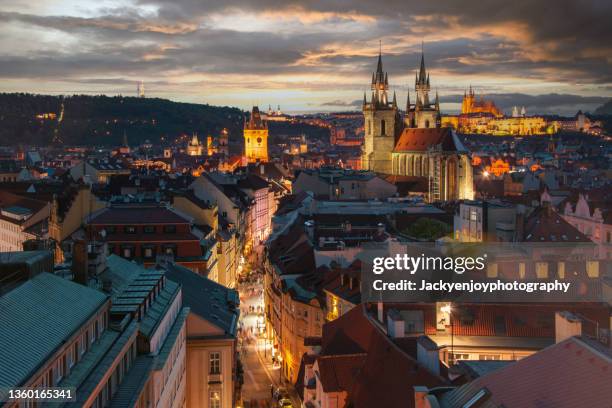 prague skyline at sunset, czech republic - stare mesto stock pictures, royalty-free photos & images