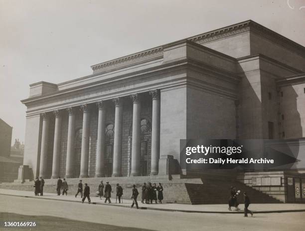 Sheffield City Hall, circa 1930s. Photograph by White.