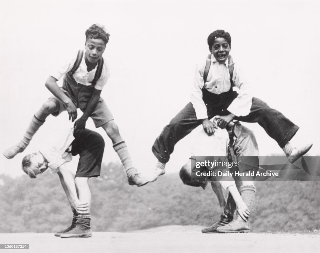 Leap Frog, 27 July 1933