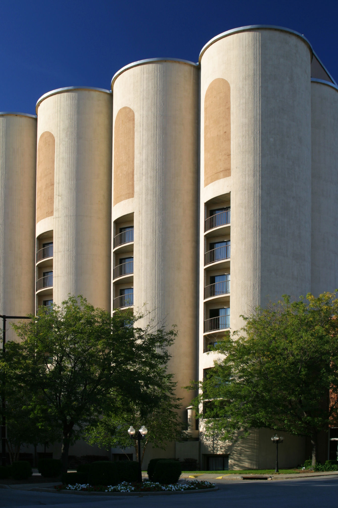 akron landscape
