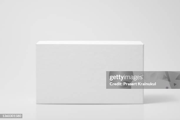 white rectangular box isolated on background - boîte photos et images de collection