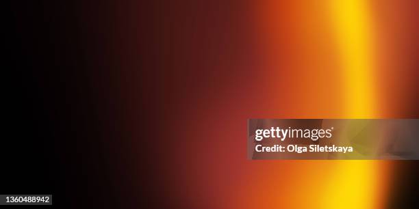 film glare on black background - black studio background stock-fotos und bilder