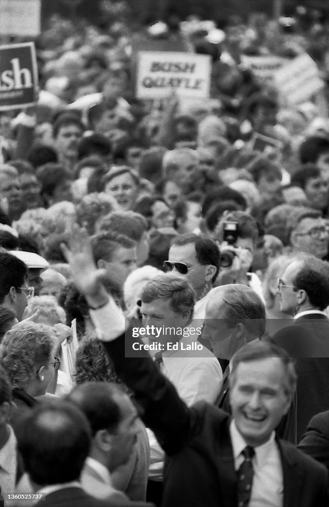 Bush & Quayle Greet Supporters At A Campaign Rally
