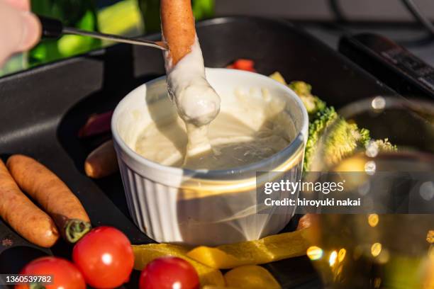 cheese fondue - cheese fondue stock pictures, royalty-free photos & images