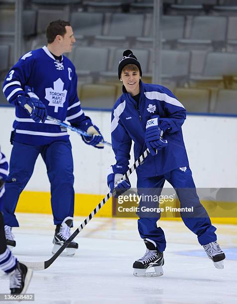 227 Justin Bieber Hockey Stock Photos, High-Res Pictures, and Images -  Getty Images