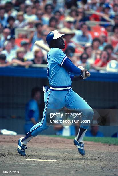 Gary Matthews of the Atlanta Braves bats against the New York Mets during an Major League Baseball game circa 1980 at Shea Stadium in the Queens...