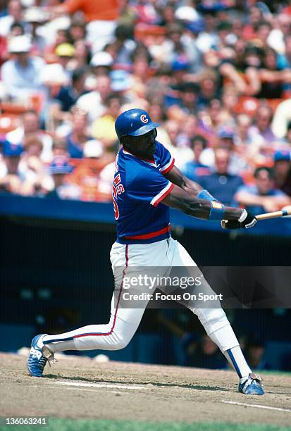 Gary Matthews of the Chicago Cubs bats against the New York Mets during an Major League Baseball game circa 1984 at Shea Stadium in the Queens...