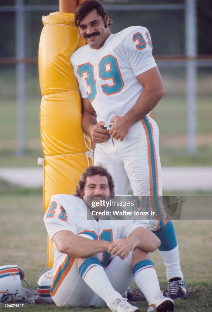 Portrait of Miami Dolphins Larry Csonka and Jim Kiick on field during  News Photo - Getty Images