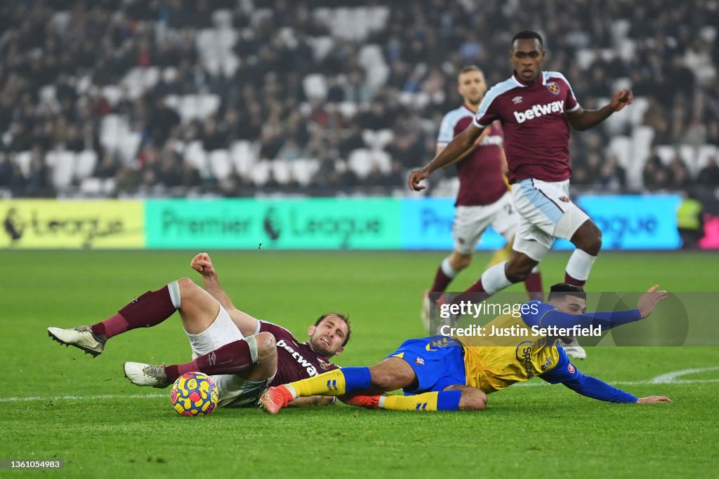 West Ham United v Southampton - Premier League