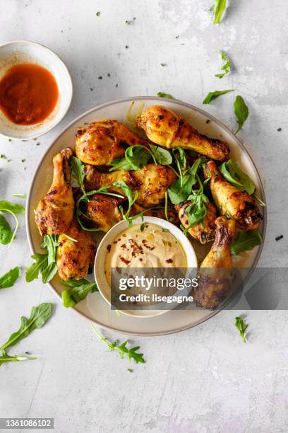 harissa drumsticks - kip stockfoto's en -beelden