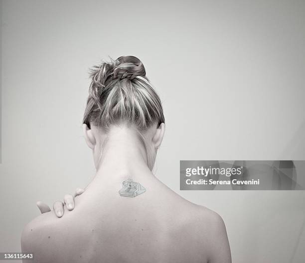 245 Back Shoulder Tattoos For Women Photos and Premium High Res Pictures -  Getty Images