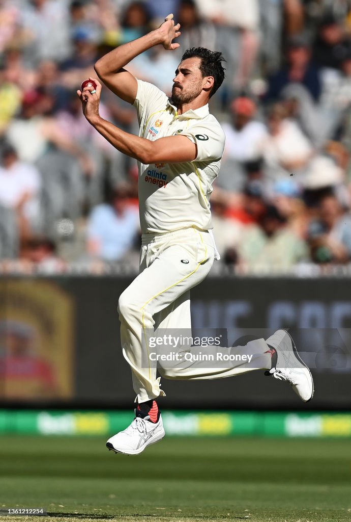 Australia v England - 3rd Test: Day 2
