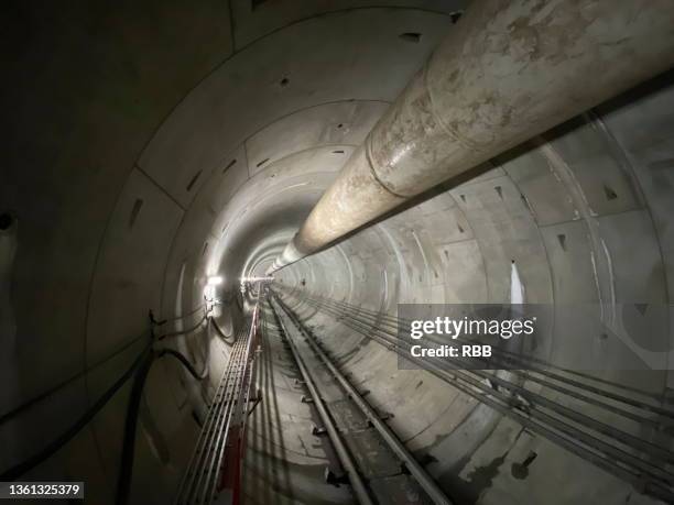 pune metro tunnel - deep hole stock pictures, royalty-free photos & images