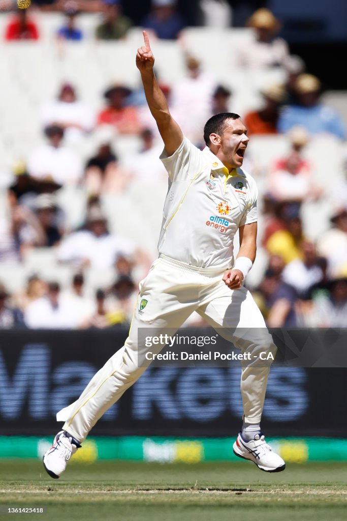 Australia v England - 3rd Test: Day 3