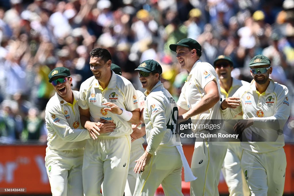 Australia v England - 3rd Test: Day 3
